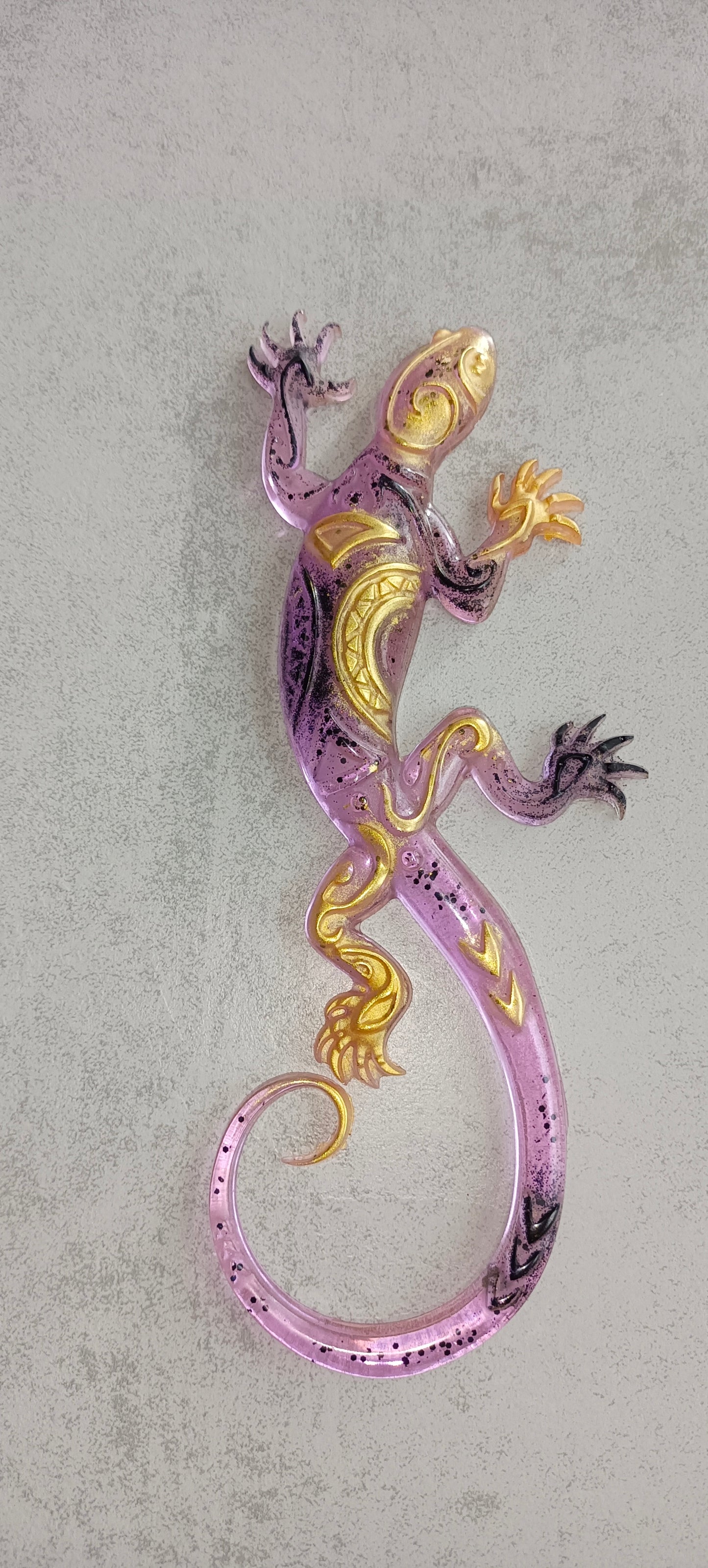 Salamandre 20 cm en résine époxy